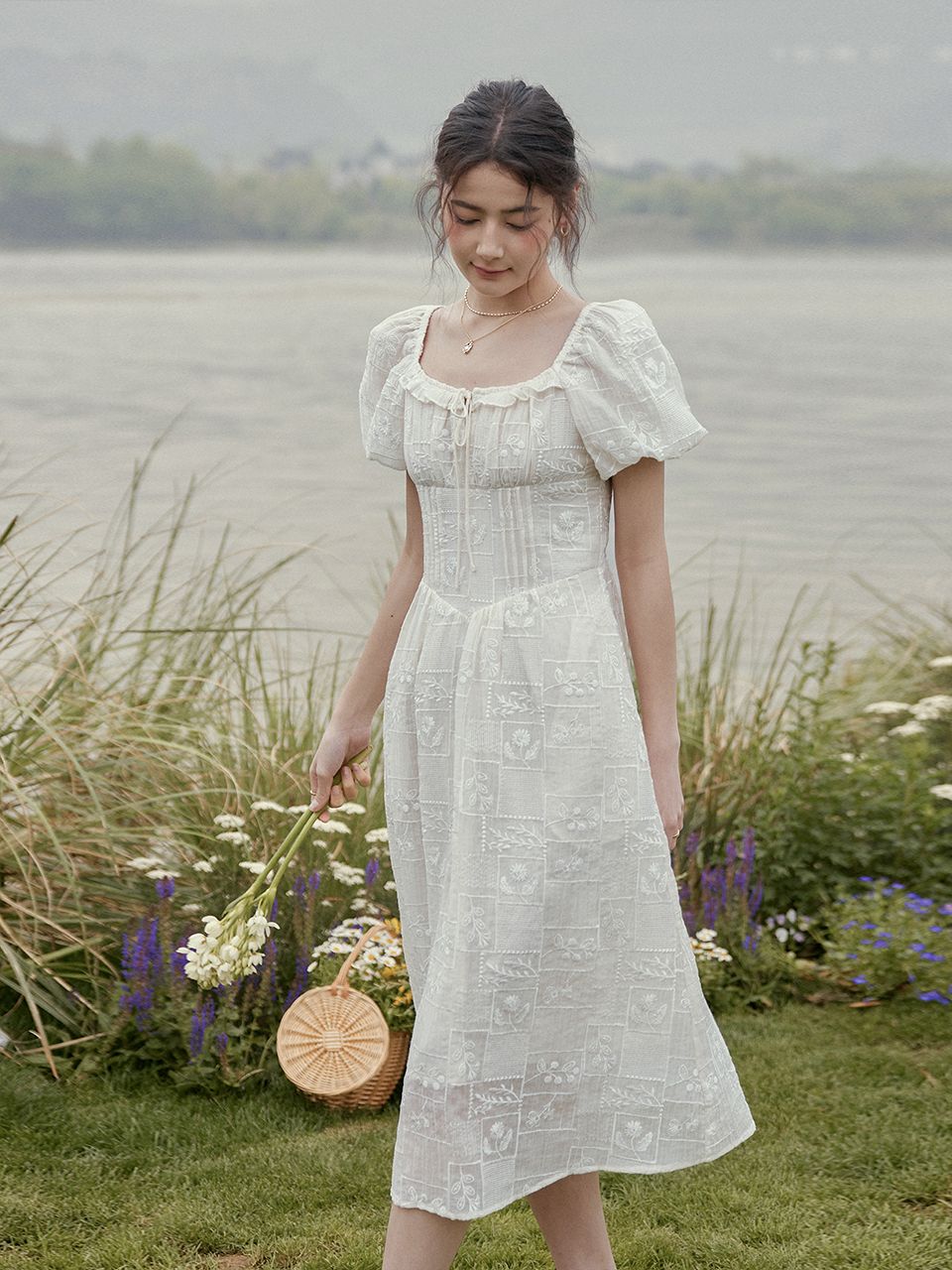 ワンピース LENINA IRIE embroidery puff sleeve tencel dress_ivory MUSINSA | LENINA IRIE embroidery puff sleeve tencel dress_IVORY