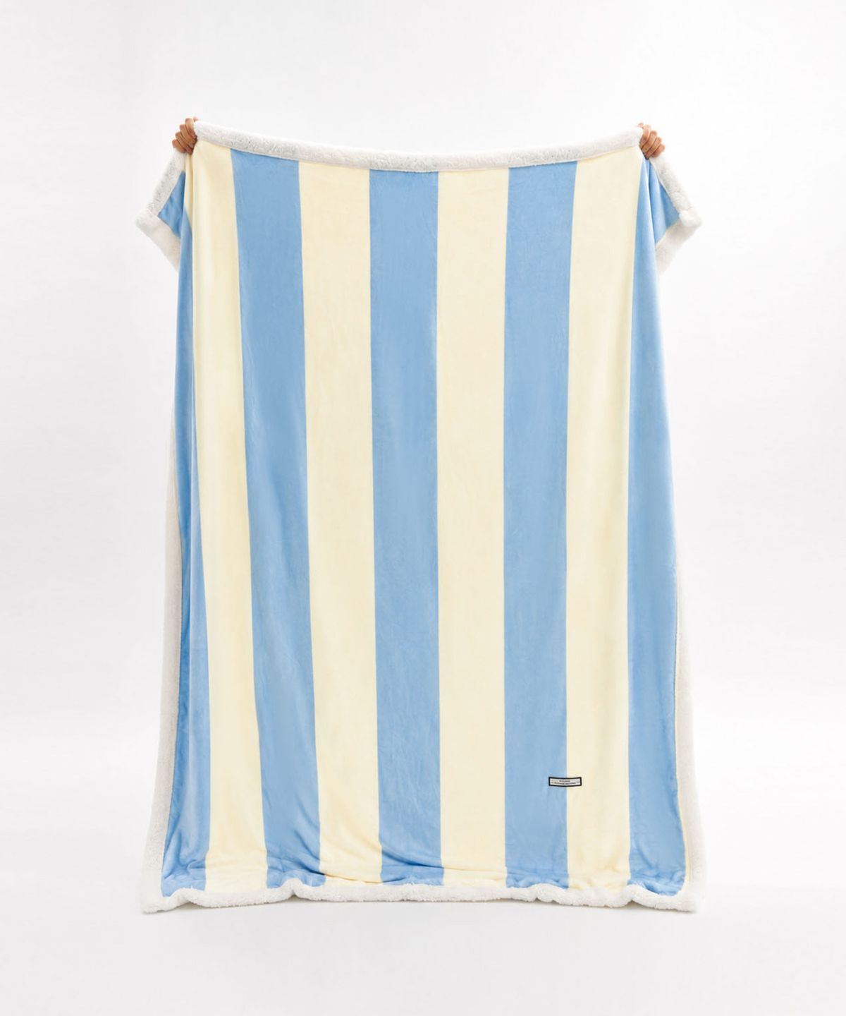 온기브(ONGIVE) 버터 스트라이프 담요 2colors (M/L)