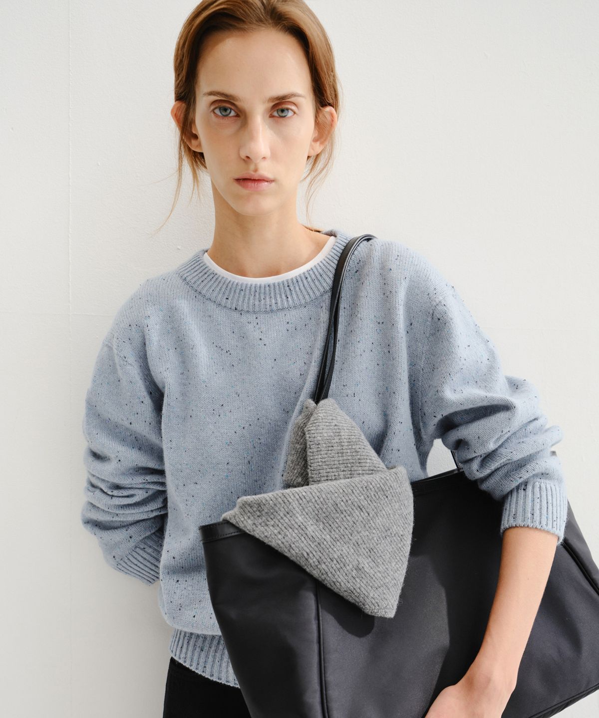 이아(EAAH) ROY CASHMERE KNIT SCARF (GREY)