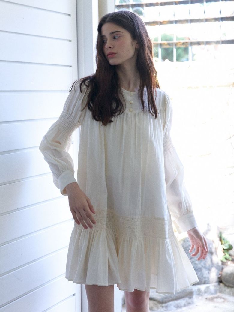 smock shirring mini dress_ivory