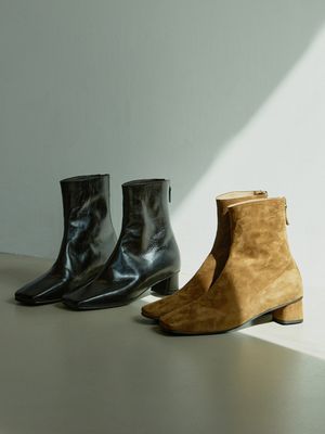 BOB24403 스퀘어 토 마가렛 앵클 부츠 / 2COLORS