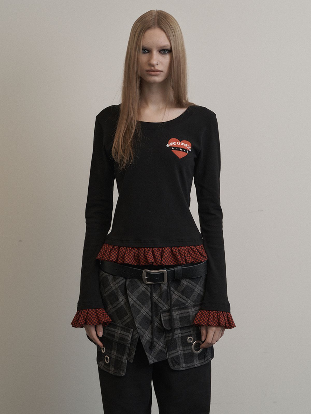 셋업이엑스이(SETUP-EXE) CHECK FRILL TOP / BLACK