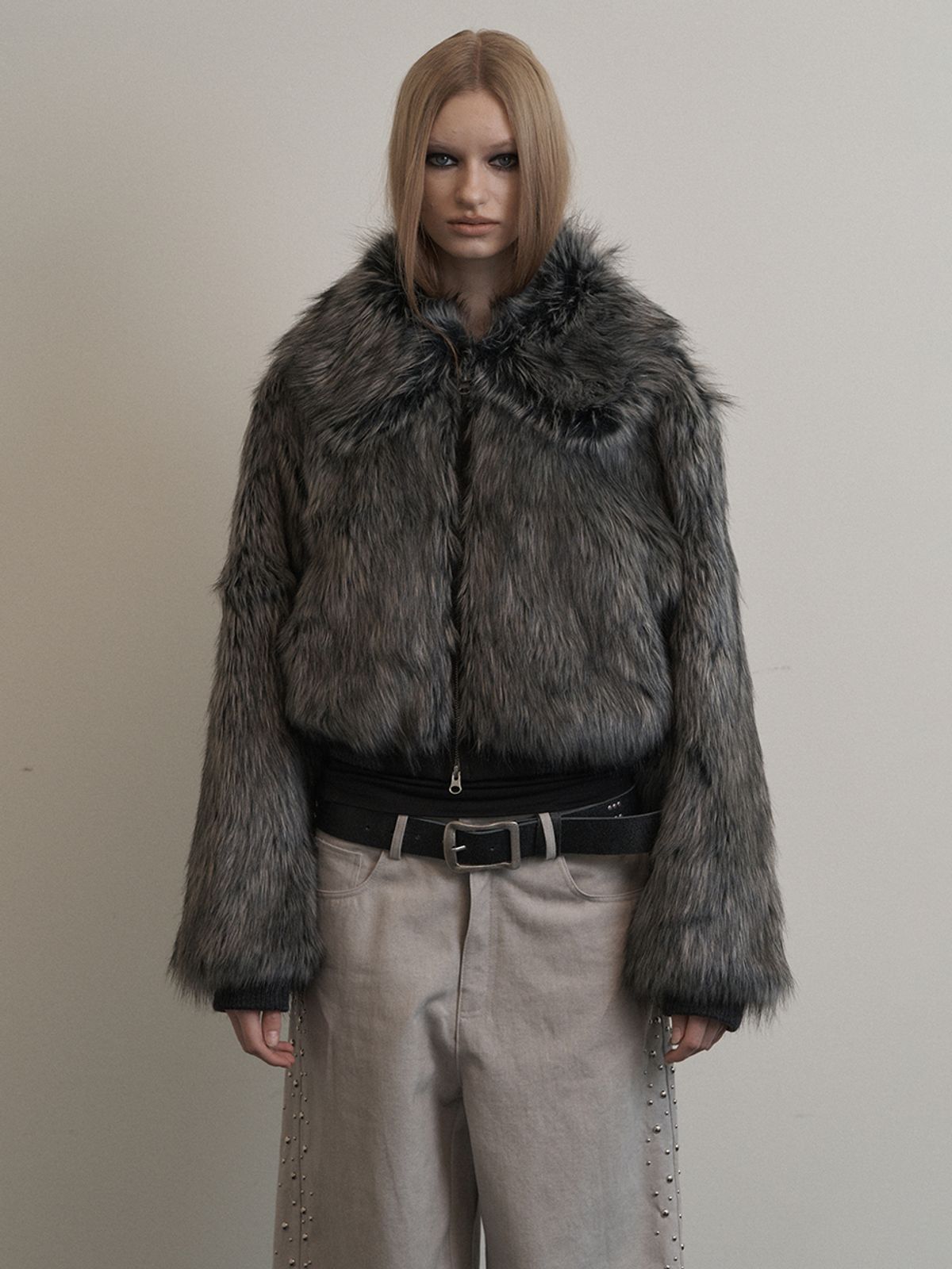 셋업이엑스이(SETUP-EXE) FUR SHORT JACKET / CHARCOAL