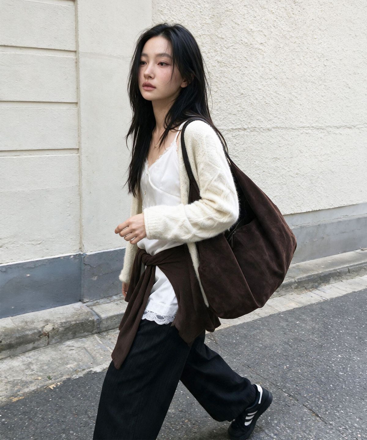 마스마룰즈(MASMARULEZ) 윙 스웨이드백 _초코브라운