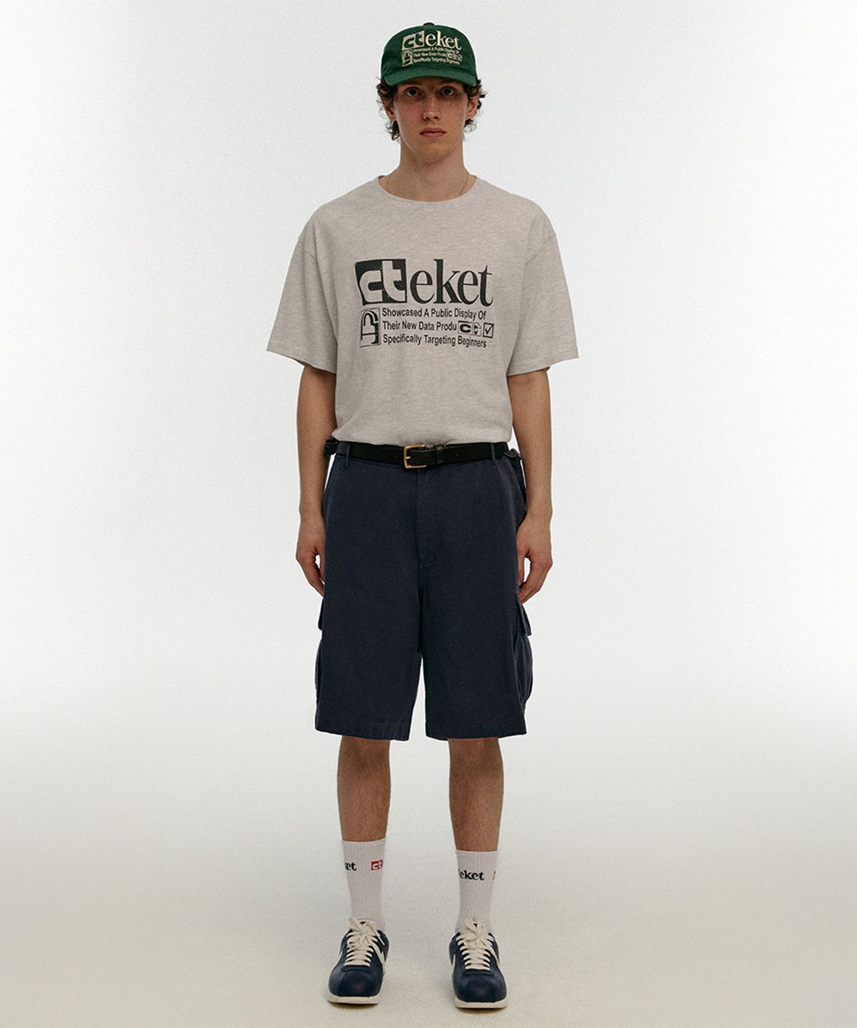 테켓(TEKET) Plan Cargo Shorts Navy