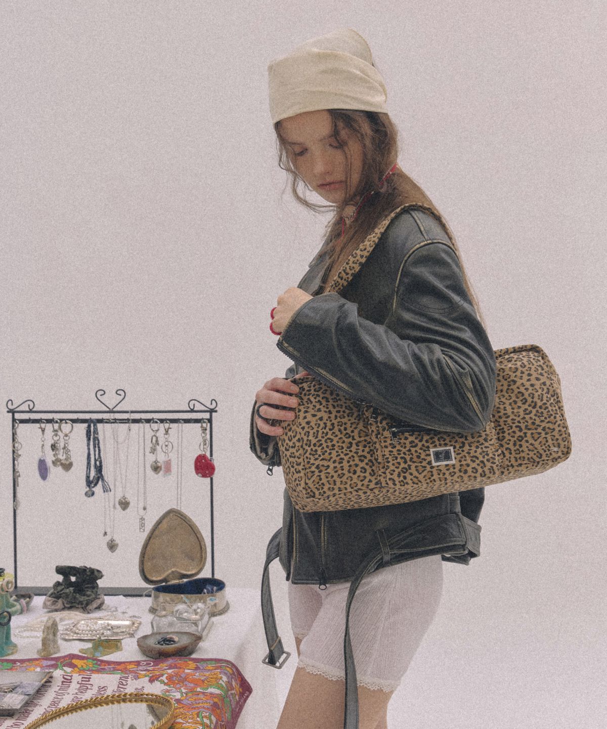 엔프프(NFF) clip pouch bag-leopard