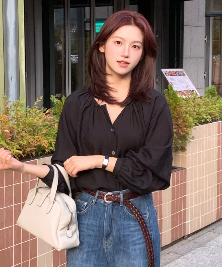 Laurina Shirring Blouse _ Black