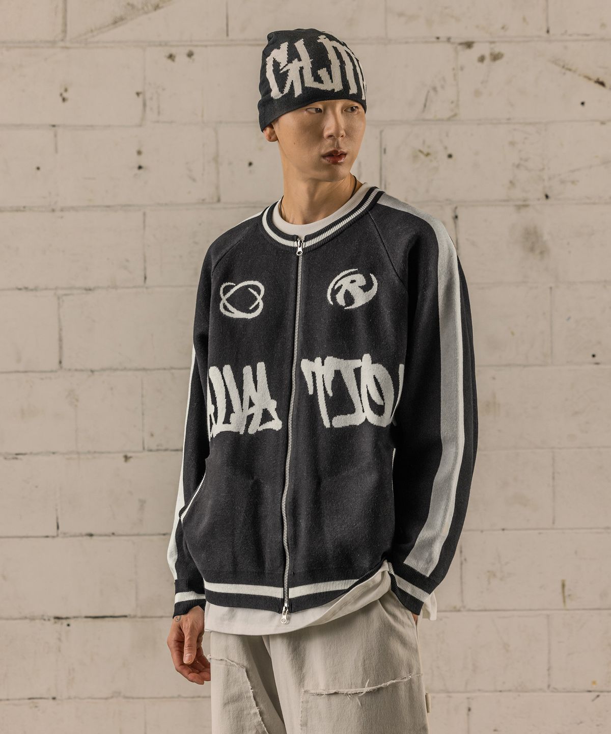 버닝카포네(BURNING CAPONE) BC Salvation Knit Zip-Up 블랙