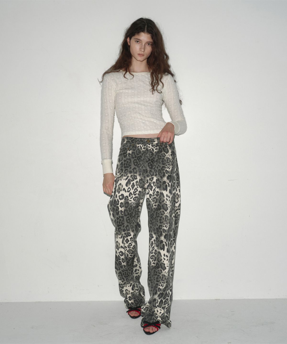 에스이오(s/e/o) SHEER LACE T-SHIRT CREAM