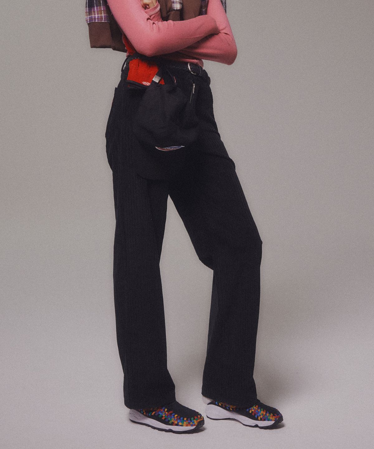 미나수(MENASOO) Corduroy Straight Pants_Black