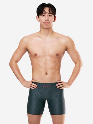 맨 에센셜 엠보 3부 재머 수영복 딥그레이 (B5SMSMS103DEG)