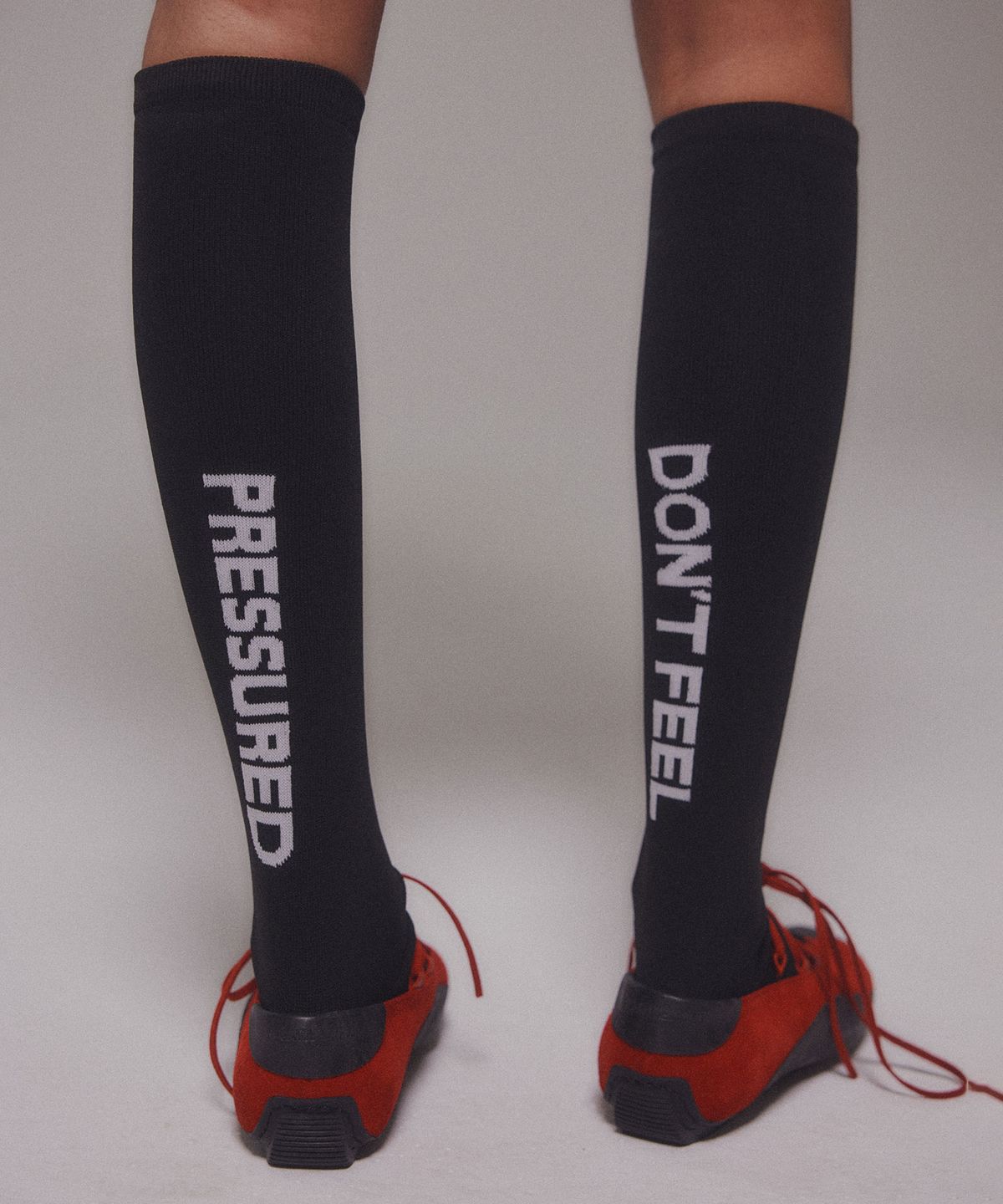 미나수(MENASOO) Leg Warmer_Black