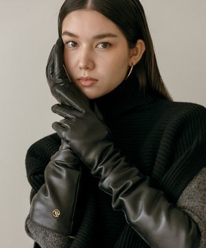 Tawny Lambskin Leather Gloves _ Black