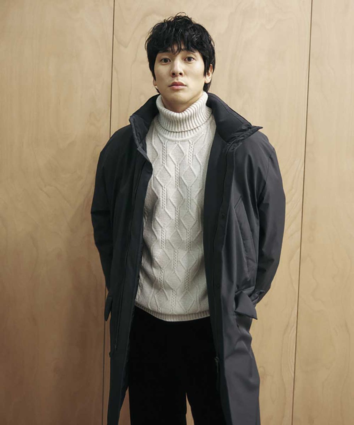 파렌하이트(FAHRENHEIT) 변형 케이블 터틀넥 (FJUCX8310)