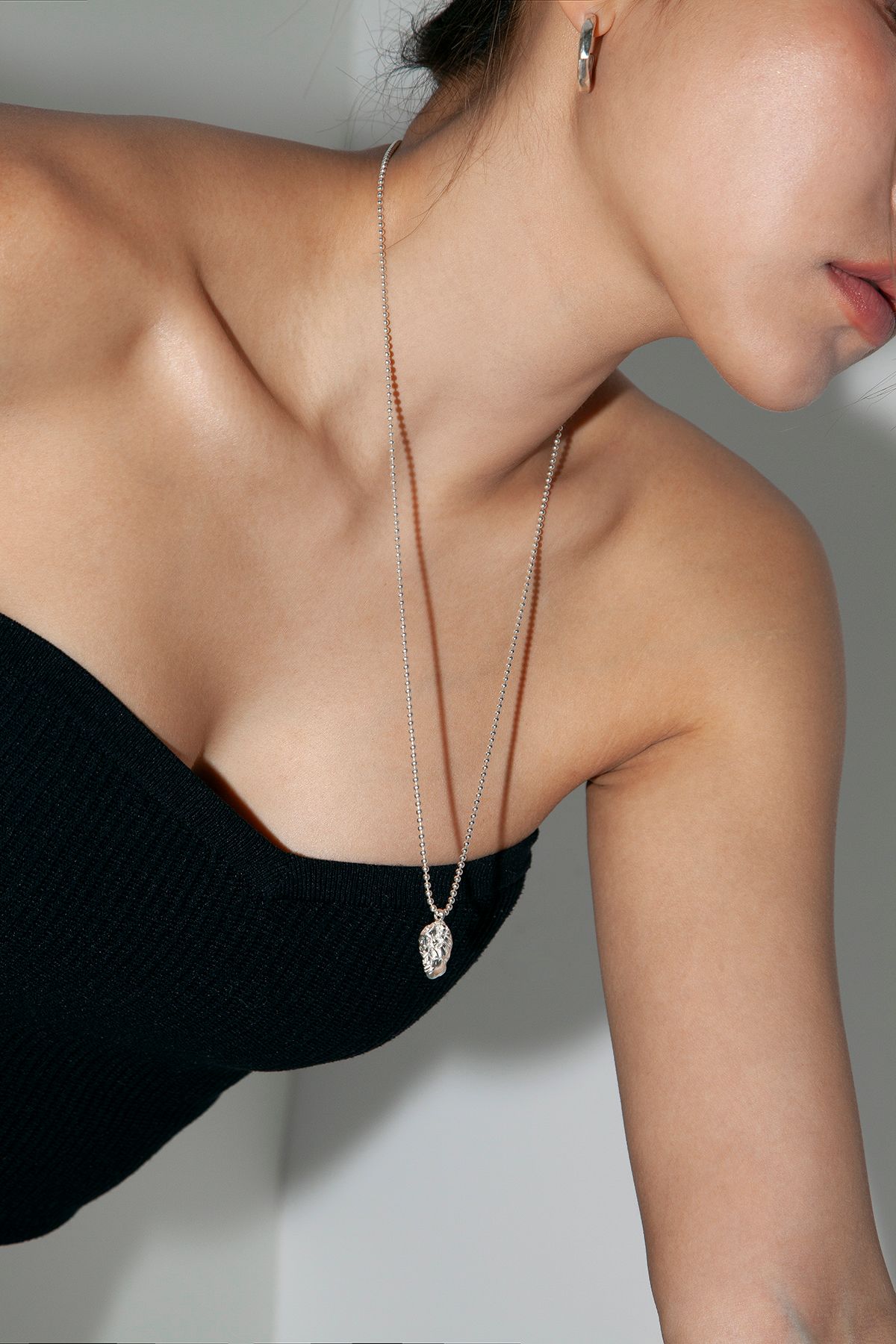 탁토(TACTO) 실버 코랄 목걸이 SILVER CORAL NECKLACE