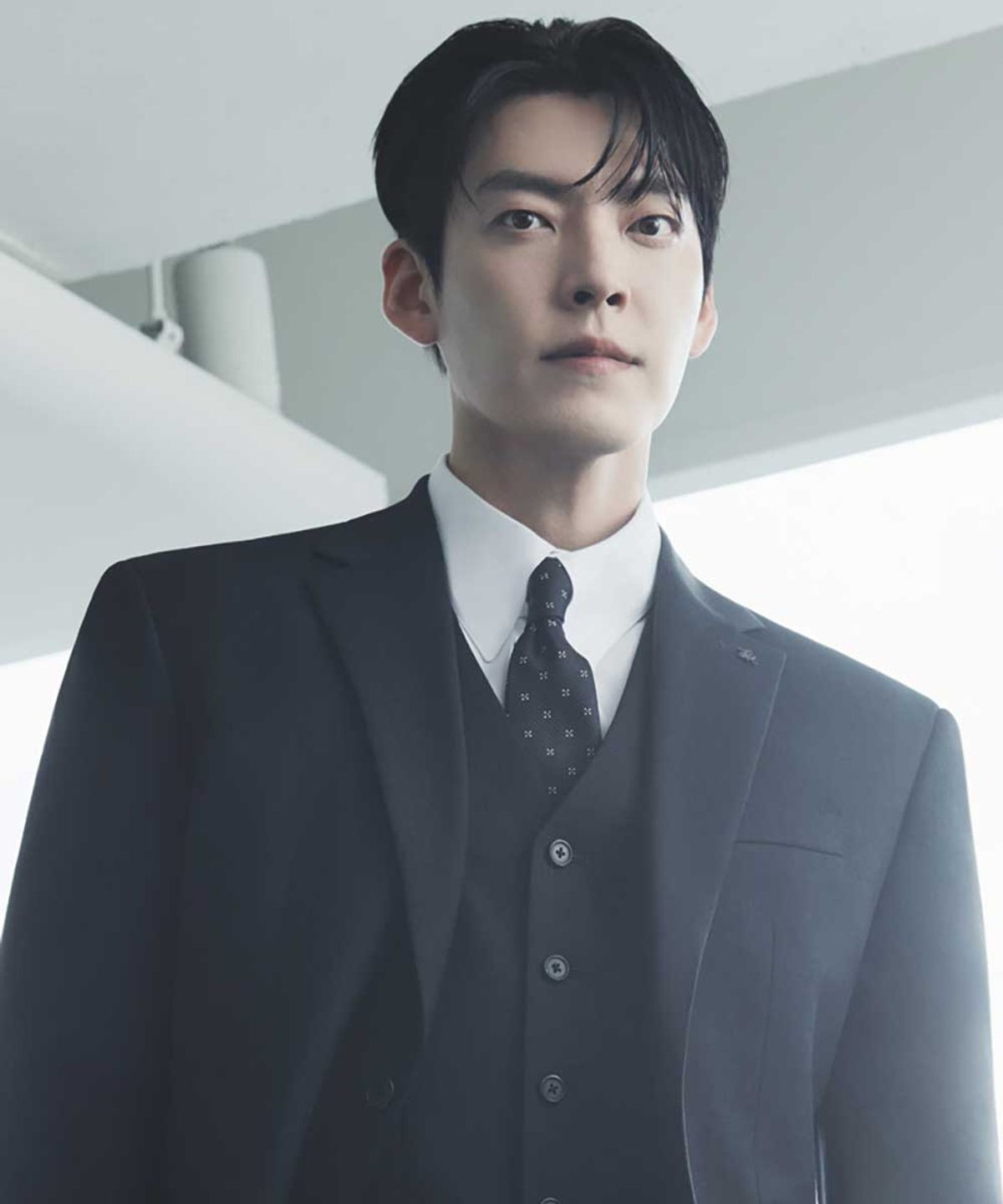 파렌하이트(FAHRENHEIT) 실크혼방 텍스쳐 플라워 올오버 넥타이 (FJATH0106)