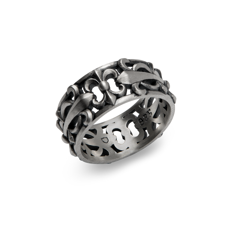 Spear Cross Ring