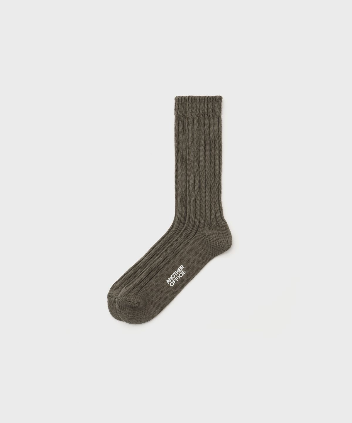어나더 오피스(ANOTHER OFFICE) Overlay Ribbed Socks (Army Khaki)