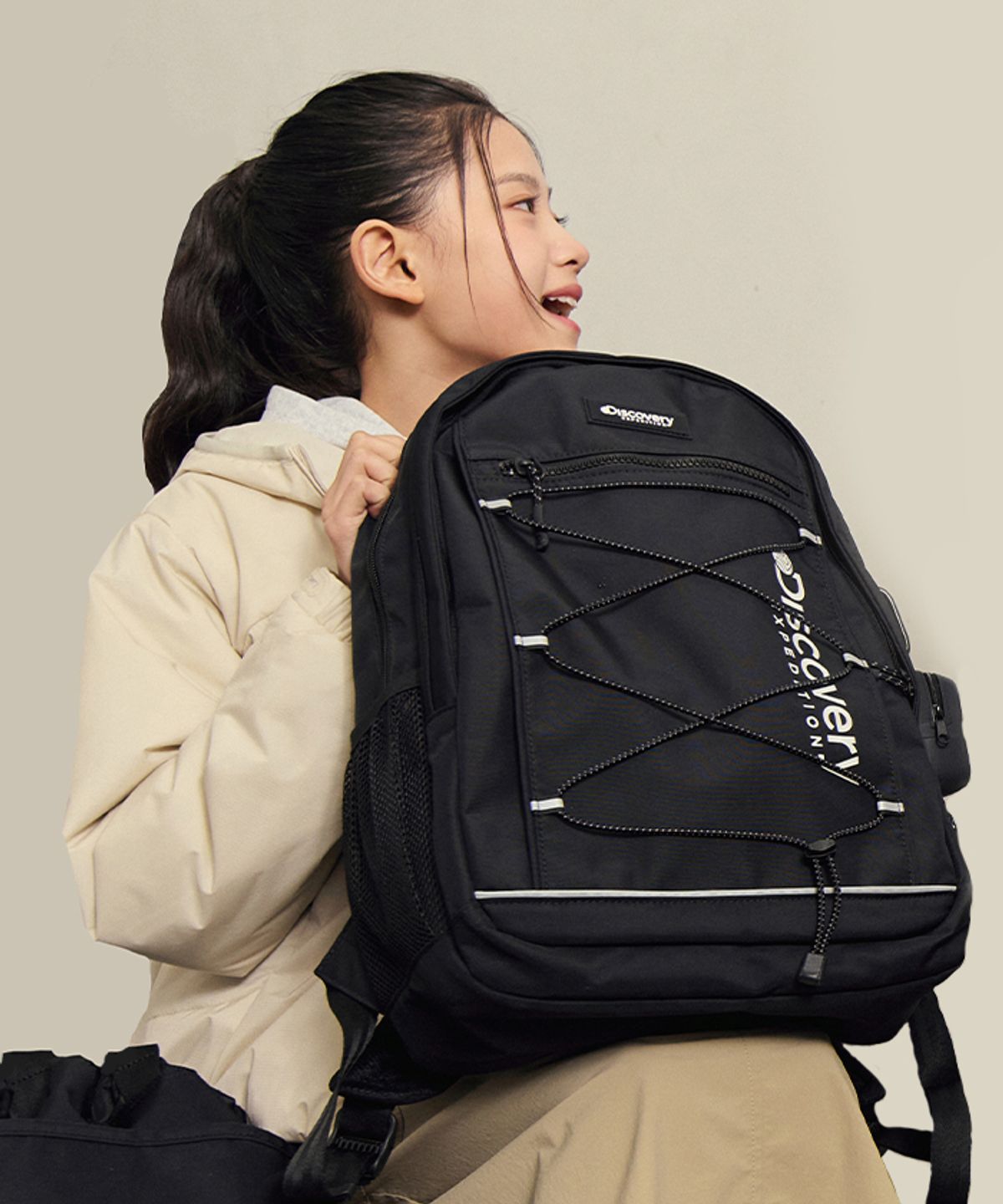디스커버리 키즈(DISCOVERY KIDS) [20L] 라이크 에어 트랙 백팩 (BLACK)