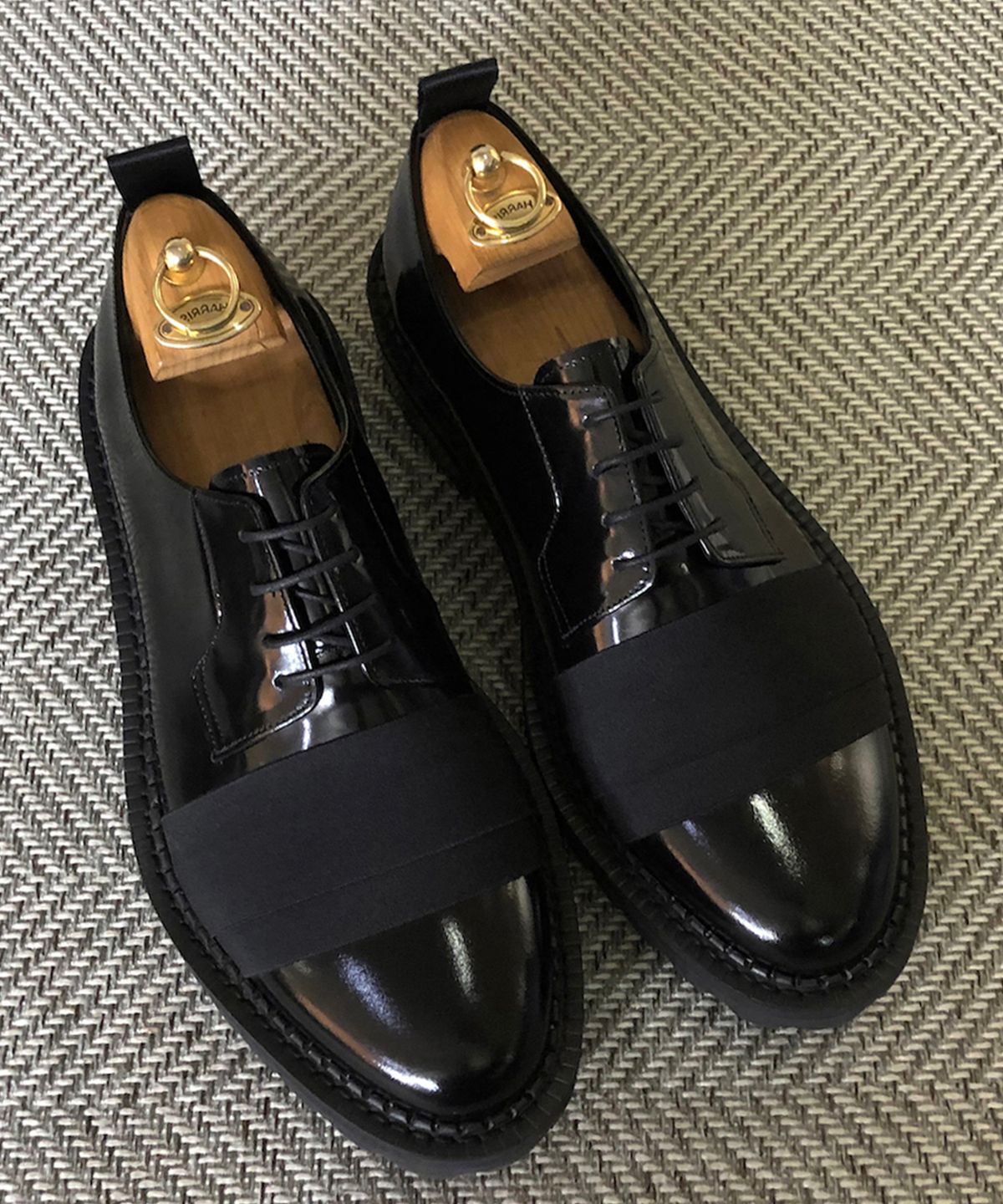 조앤슈(JOENSHOE) 카덴차 밴딩 워커 옥스퍼드 블랙