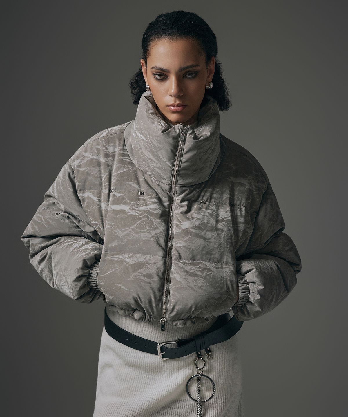 트리밍버드(TREEMINGBIRD) Rivet Point Crack Wrinkle Padding Jumper [ Gray ]