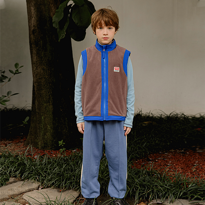 REVERSIBLE VEST