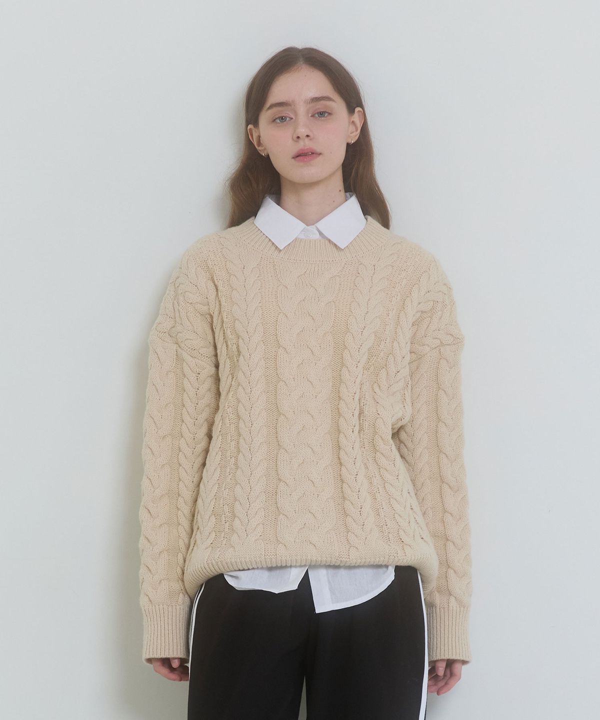 핑크파인애플(PINK PINEAPPLE) SNOW SWEETY SWEATER_LIGHT BEIGE