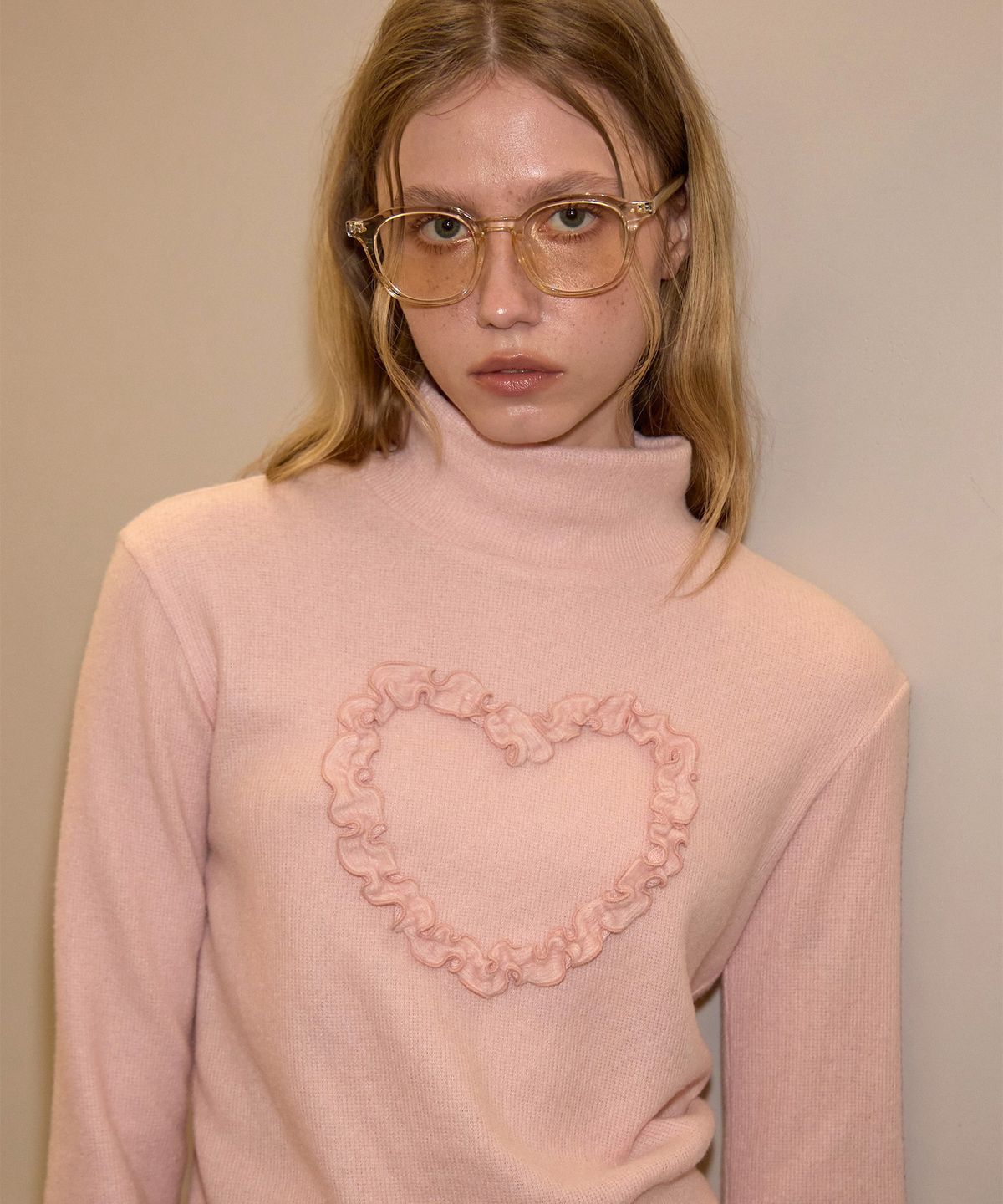 살롱 드 욘(SALON DE YOHN) Heart Point Knit Top_ Pink