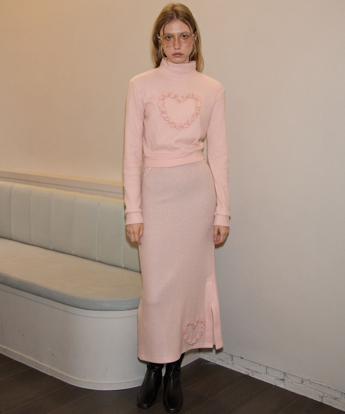 살롱 드 욘(SALON DE YOHN) Heart Point Knit Skirt_ Pink