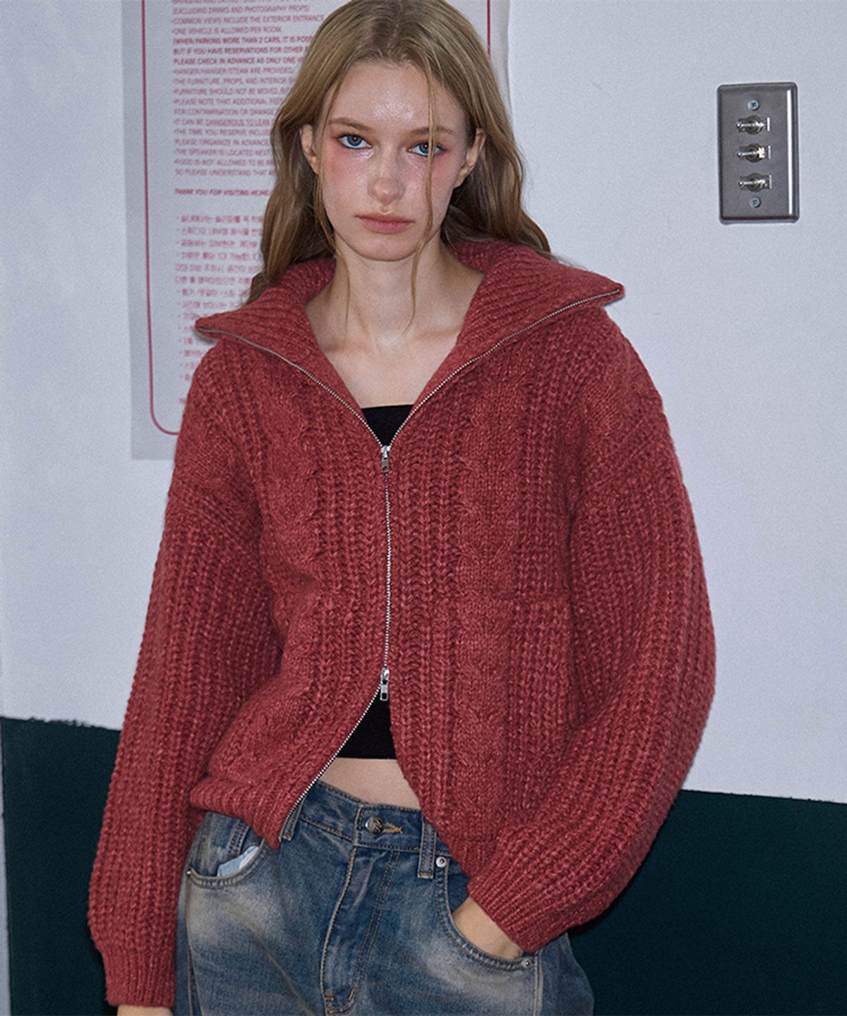 로제프란츠(ROSEFRANTZ) Two-way Twist Knit Zip-up [Brick Red]