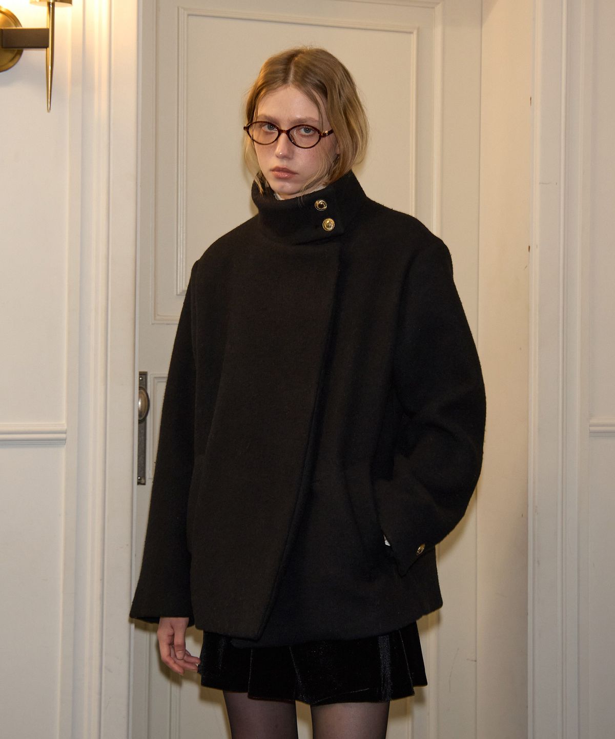 살롱 드 욘(SALON DE YOHN) High Neck Classic Coat_ Black