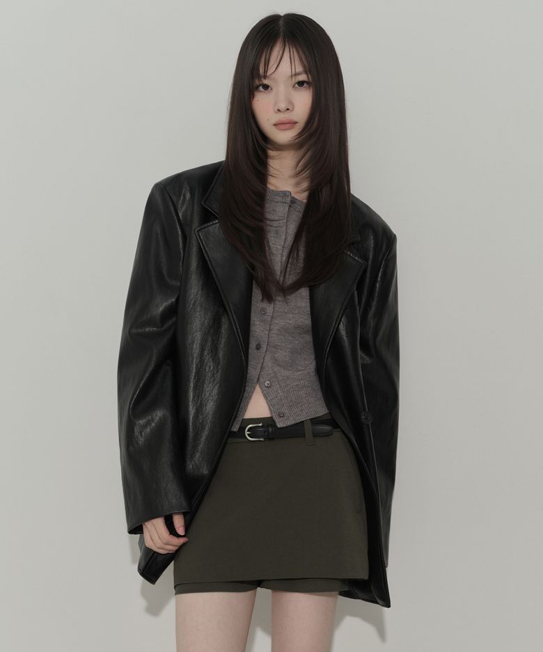 우먼즈 신세틱 레더 오버 숄더 오버사이즈 블레이저 [블랙]