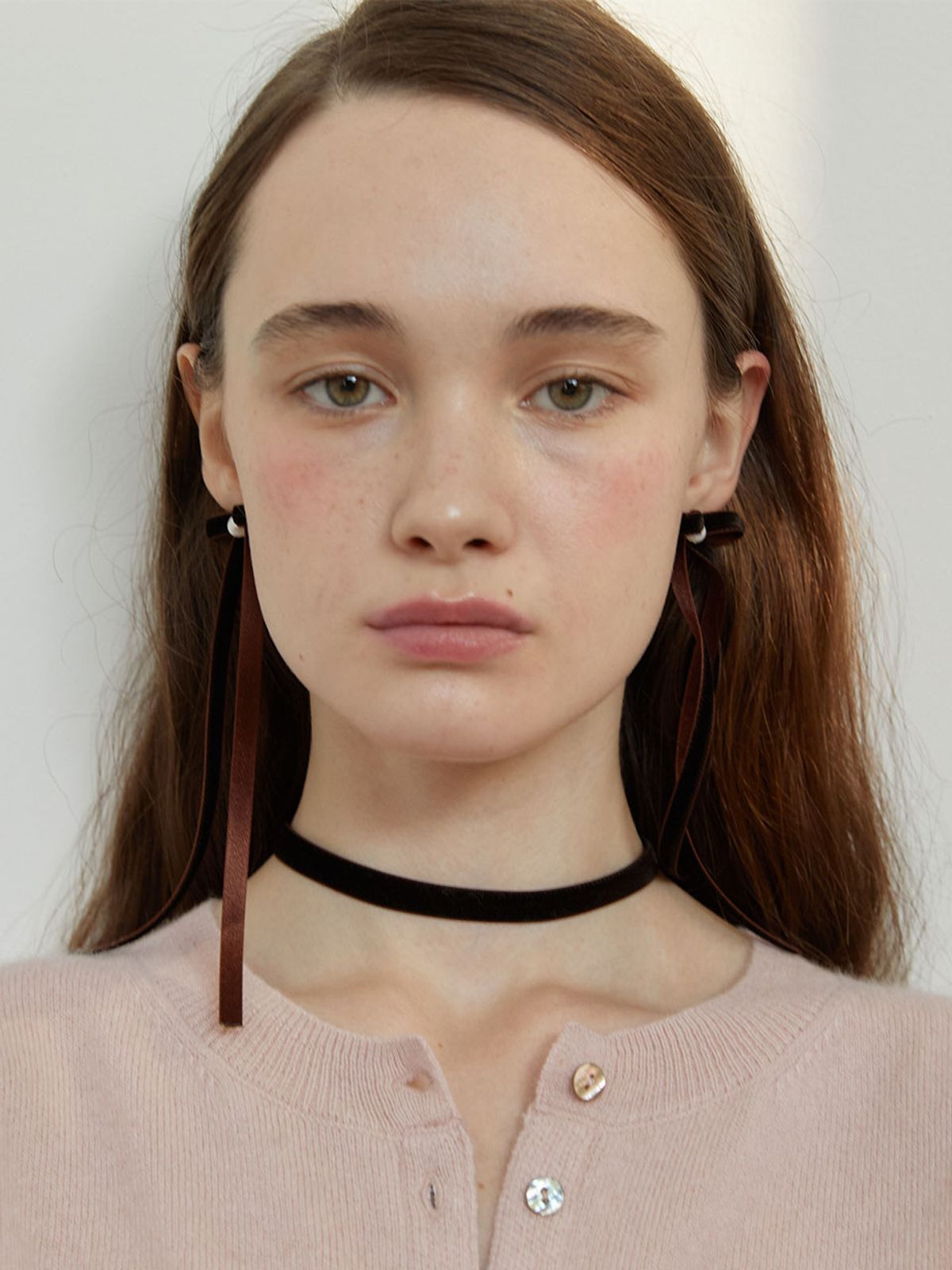 러브미몬스터(LOVE ME MONSTER) Brown Velvet Choker (L244MNK030)