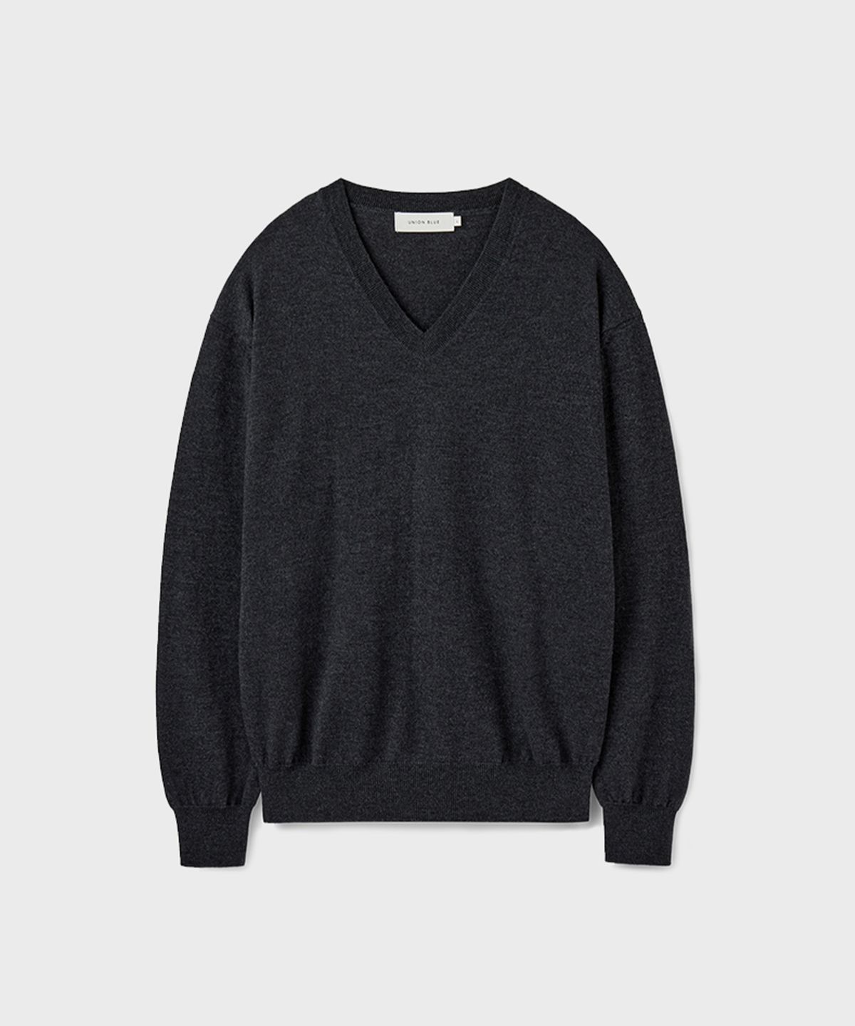 유니온블루(UNION BLUE) [DESK] GRAND CRU WOOL V-NECK KNIT [CHARCOAL]