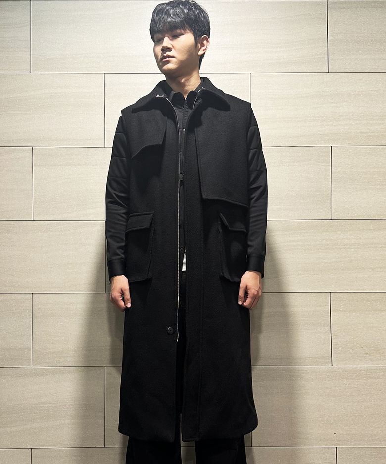 더블플라켓 베스트 롱 코트 (블랙)