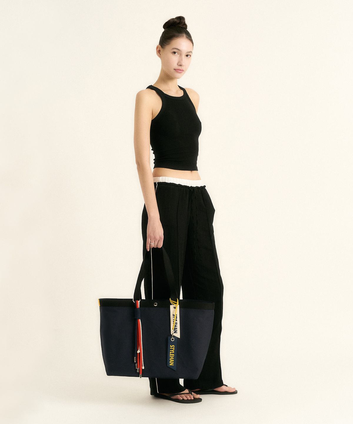 스타일한(STYLEHAN) Dama 쇼퍼백 Navy