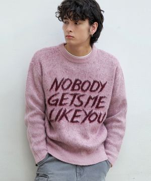 브러쉬드 레터링 자가드 라운드 헤어리 니트 [핑크]
