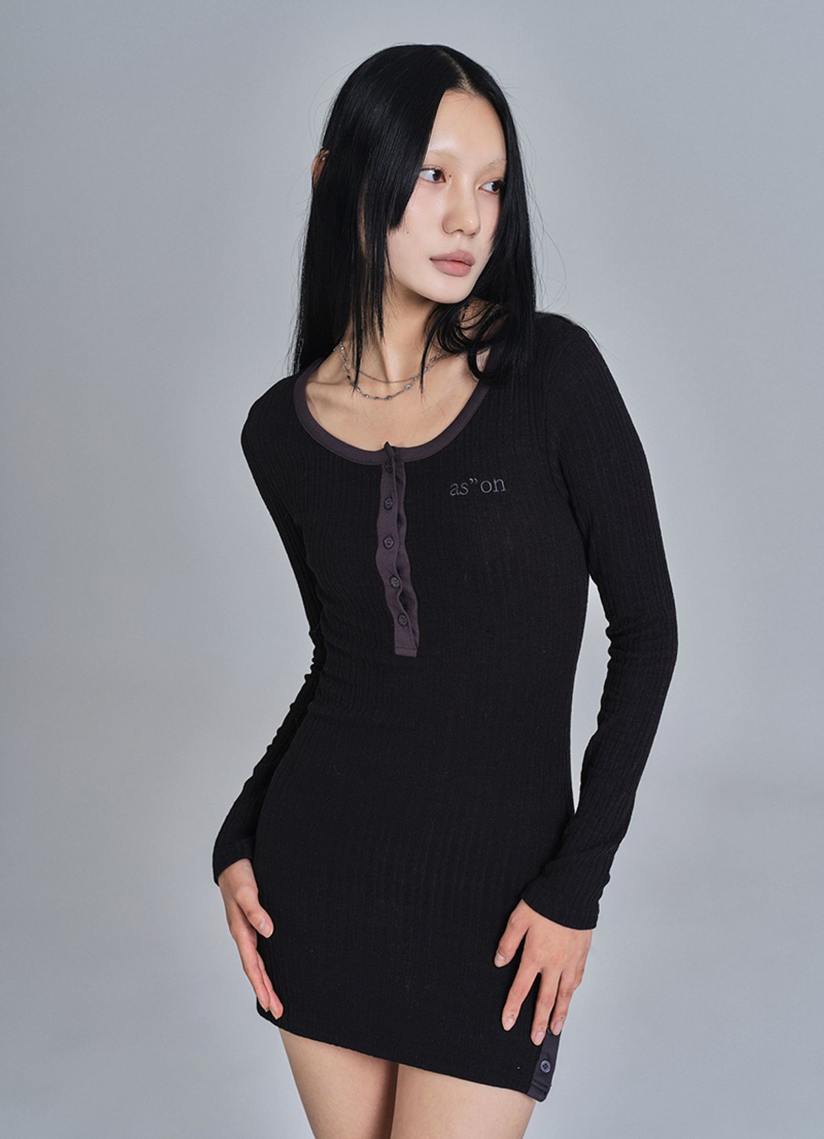 애즈온(ASON) LIBBED COMBI MINI DRESS / BLACK