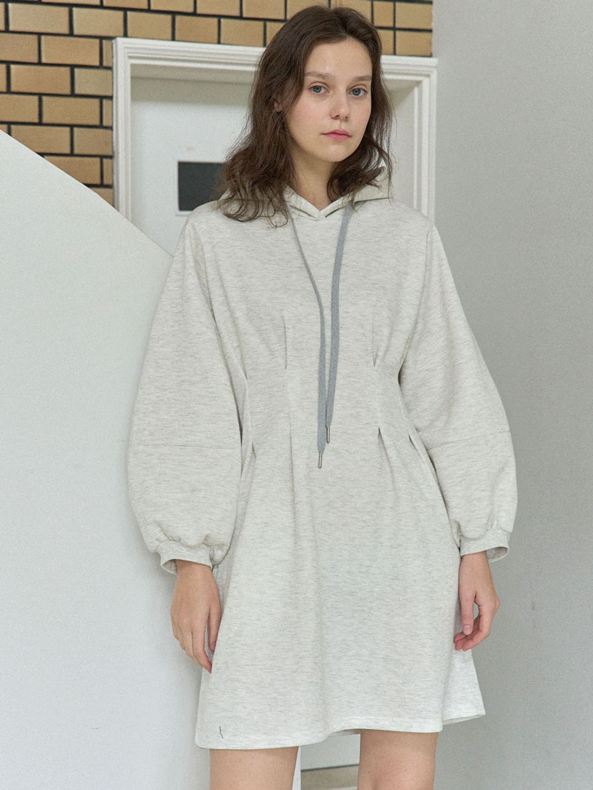 아방(AVANT-G) Hood Fit and Flare Mini Dress - OATMEAL(기모)