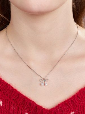 cherry pearl necklace