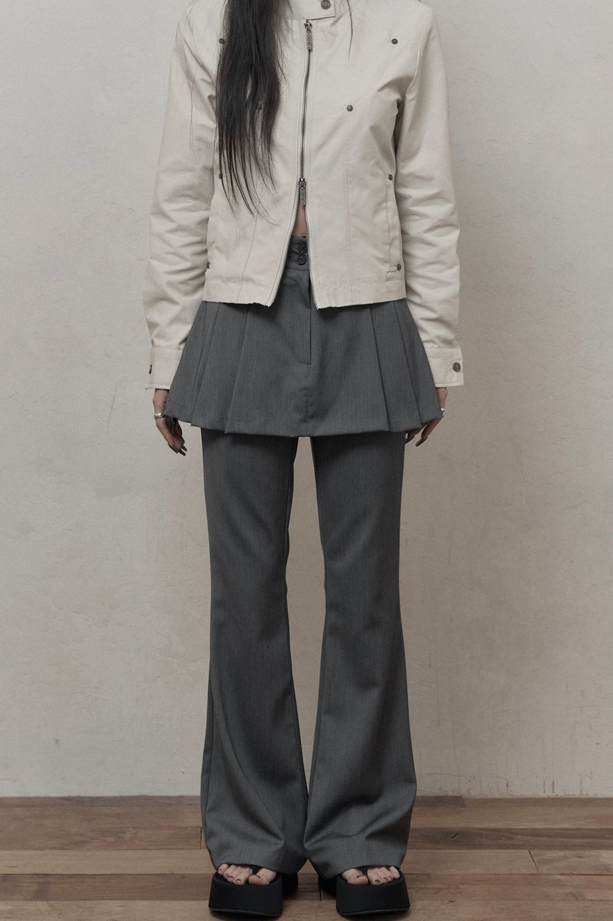 카키포인트(KHAKIPOINT) Skirt Layered Bootcut Pants (gray)