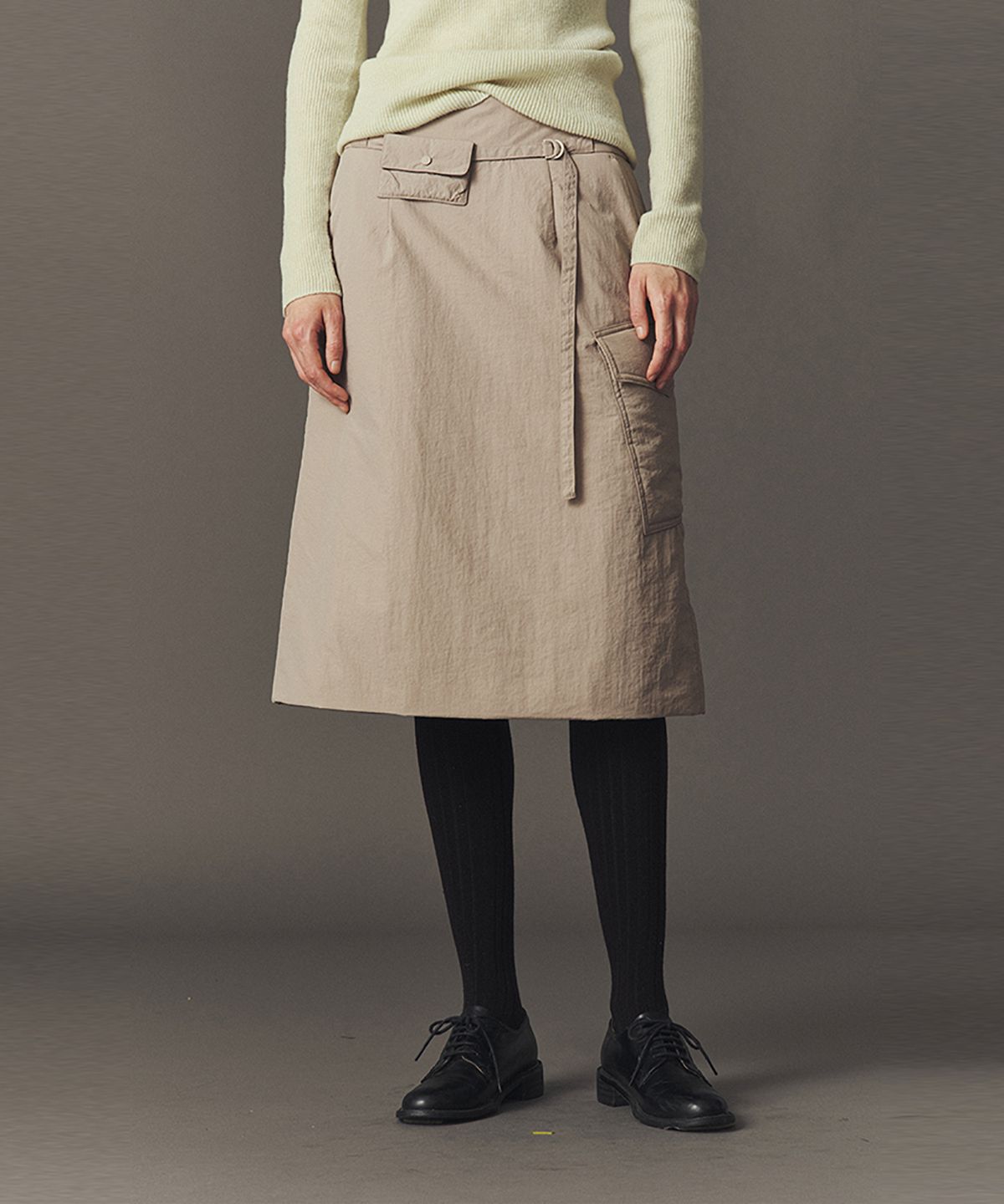 아위(AHWE) SOFT PUFFER SKIRT_P BEIGE