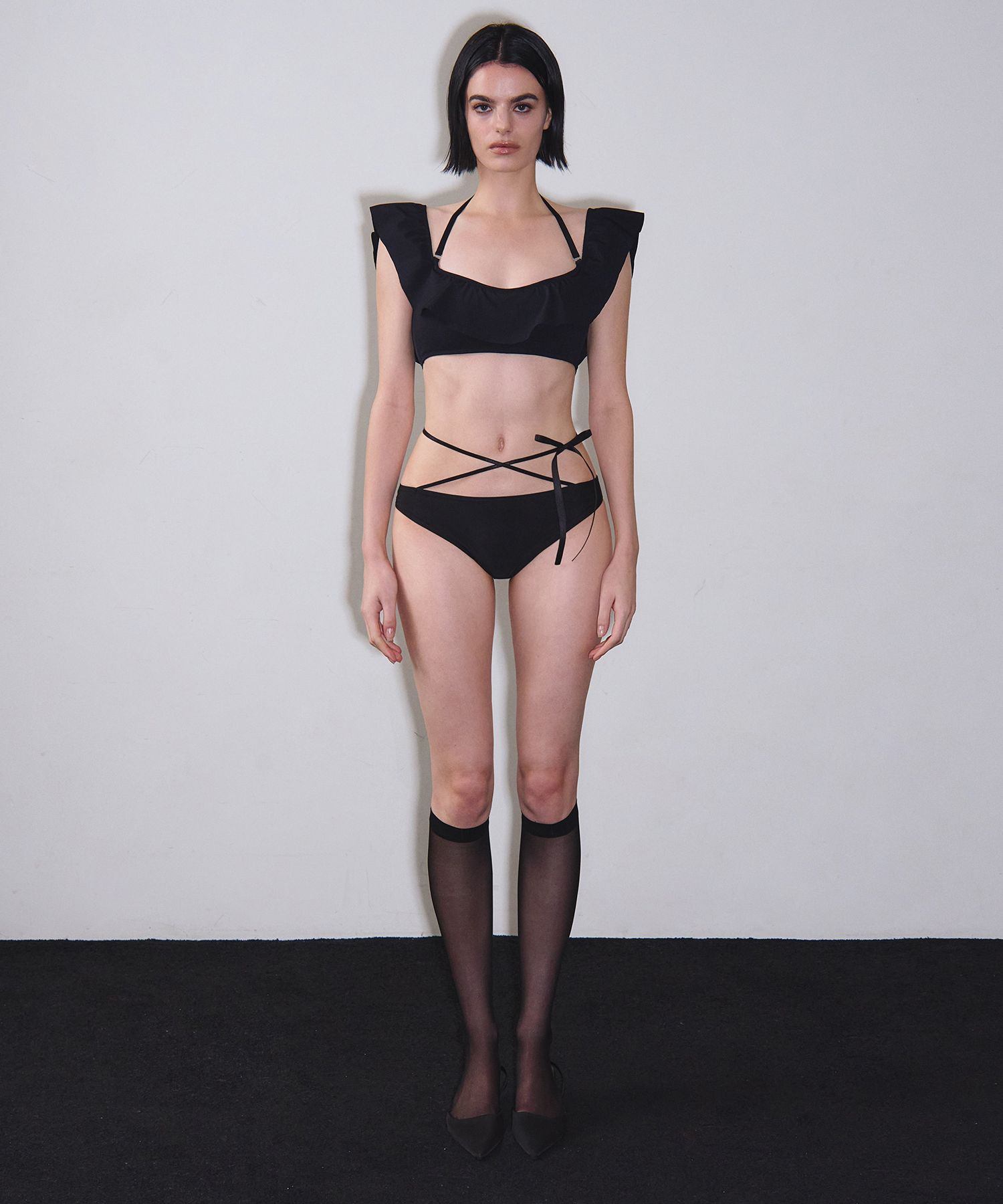 MUSINSA | VINAJ Cross Ribbon Shirring Back Low Bikini Panty