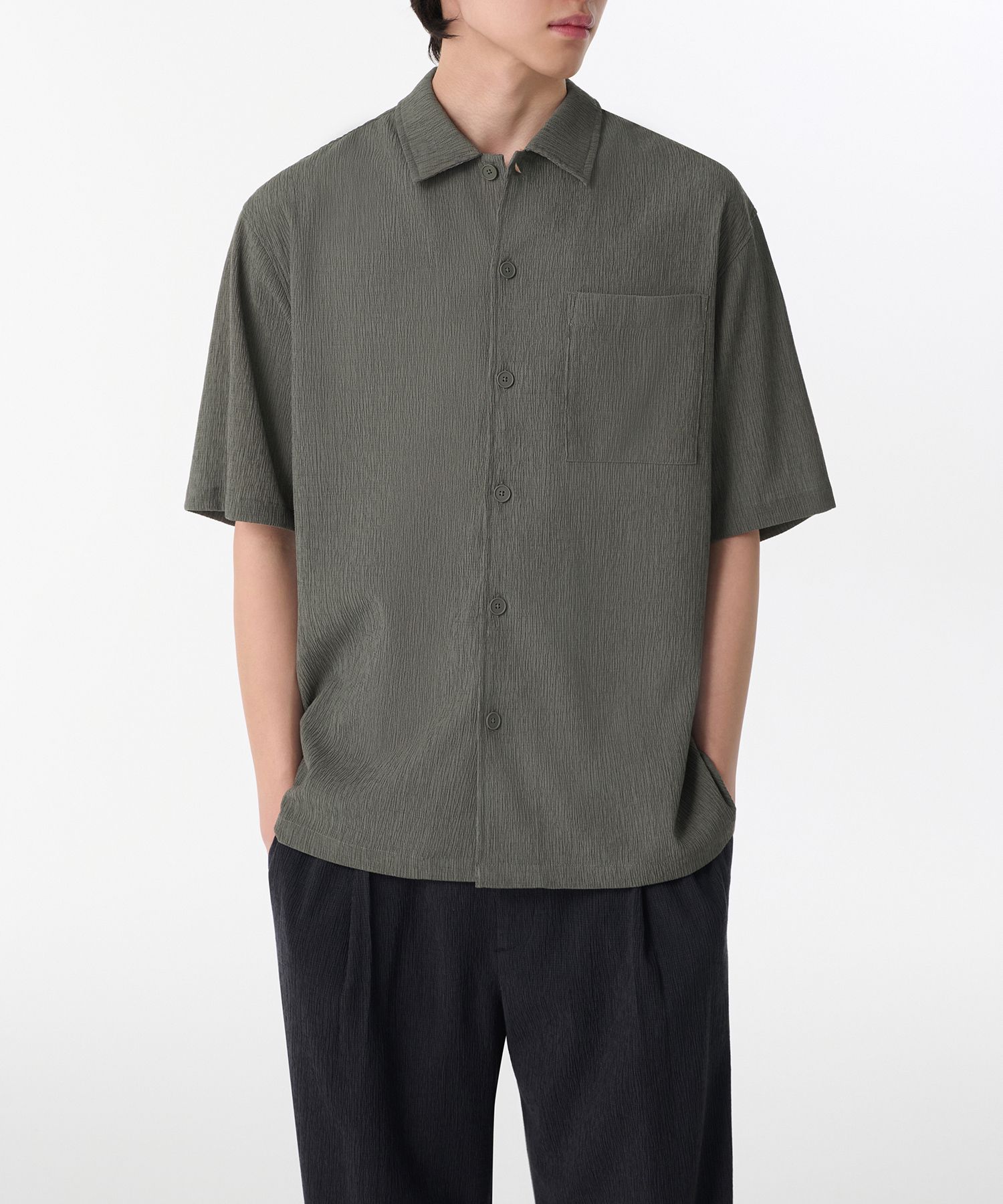 ★MUSINSA STANDARD★ Crinkle Relaxed Short Sleeve Shirt Khak MUSINSA | MUSINSA STANDARD Crinkle Relaxed Short Sleeve