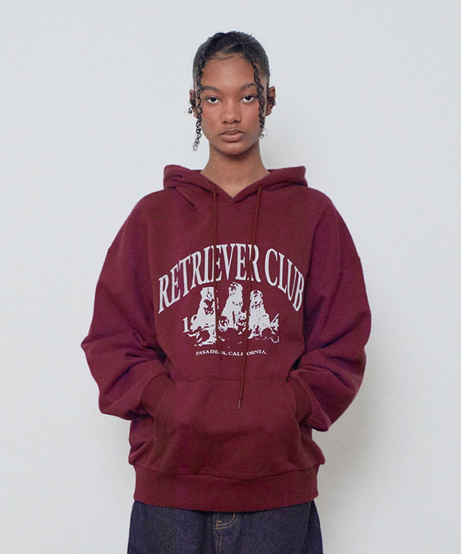 MUSINSA | RETRIEVER CLUB RETRIEVER FRIENDS HOODIE [BURGUNDY]