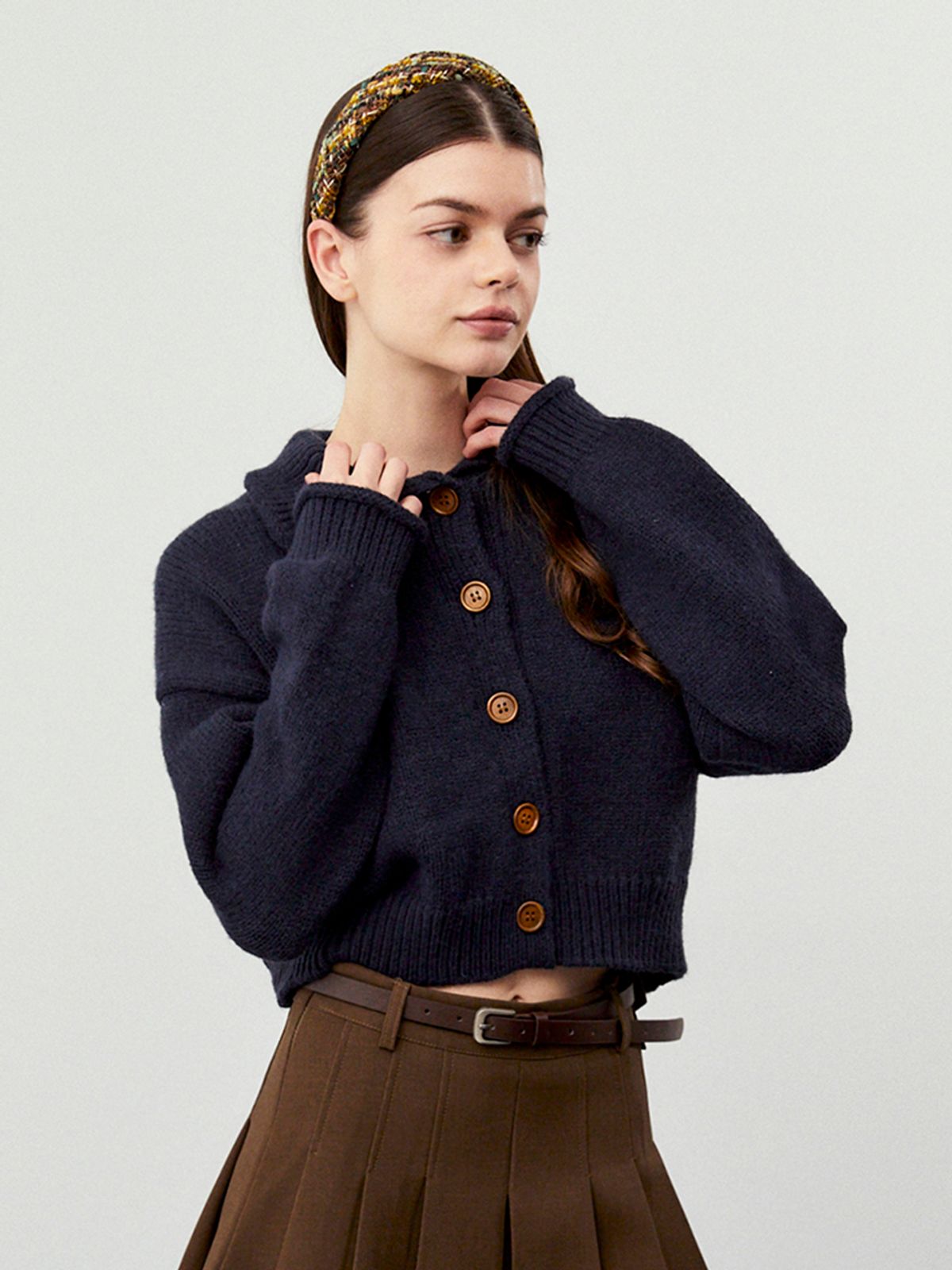 쿨키튼(KOOLKITTEN) Bold Buttons Collar Knit Cardigan (NAVY)