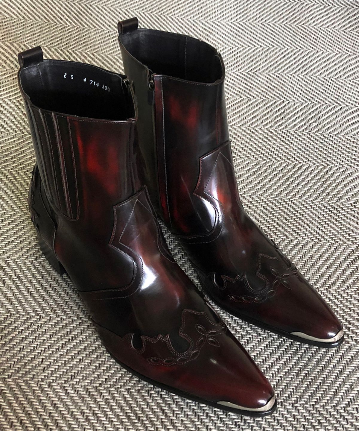 조앤슈(JOENSHOE) 카덴차 웨스턴 힐 부츠 레드와인