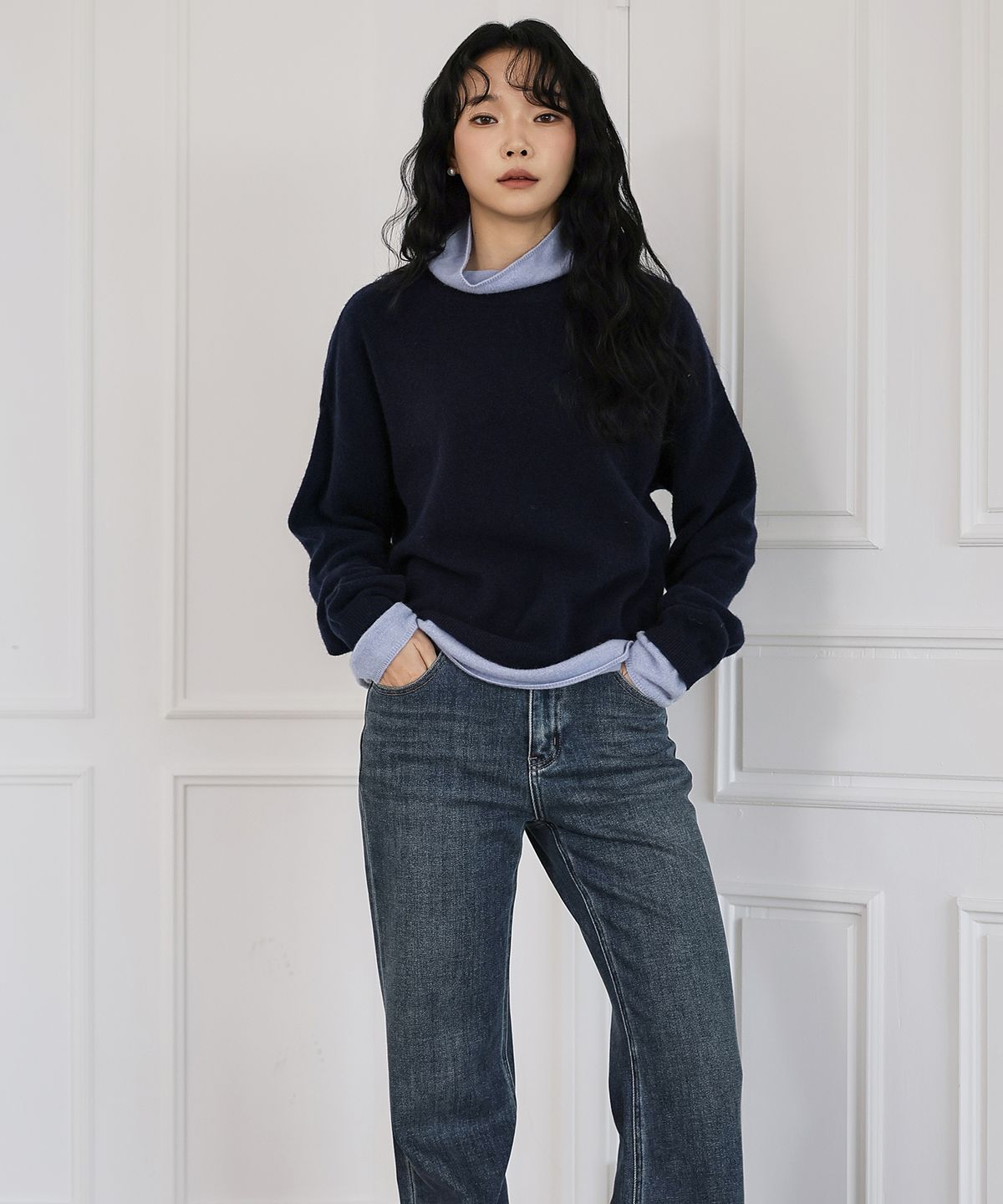 하이파이브(HYFVE) 배색 콤비 하이넥 울 니트