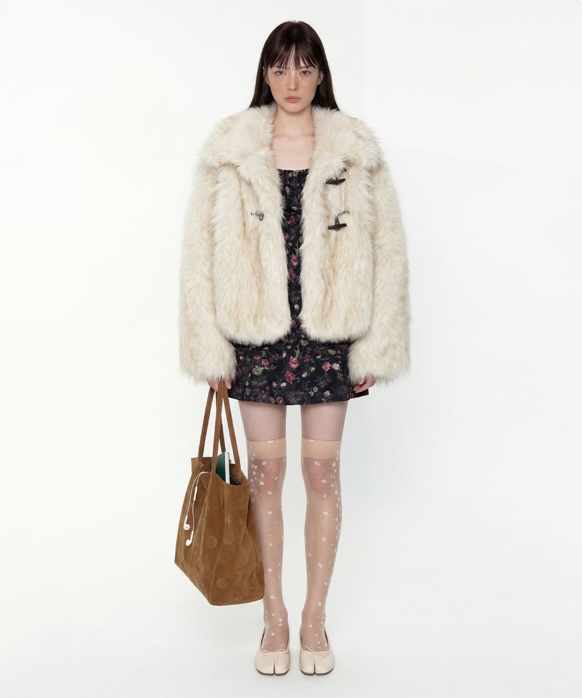 루루서울(LOULOUSEOUL) Fluffy Double Fur Jacket (Ivory)