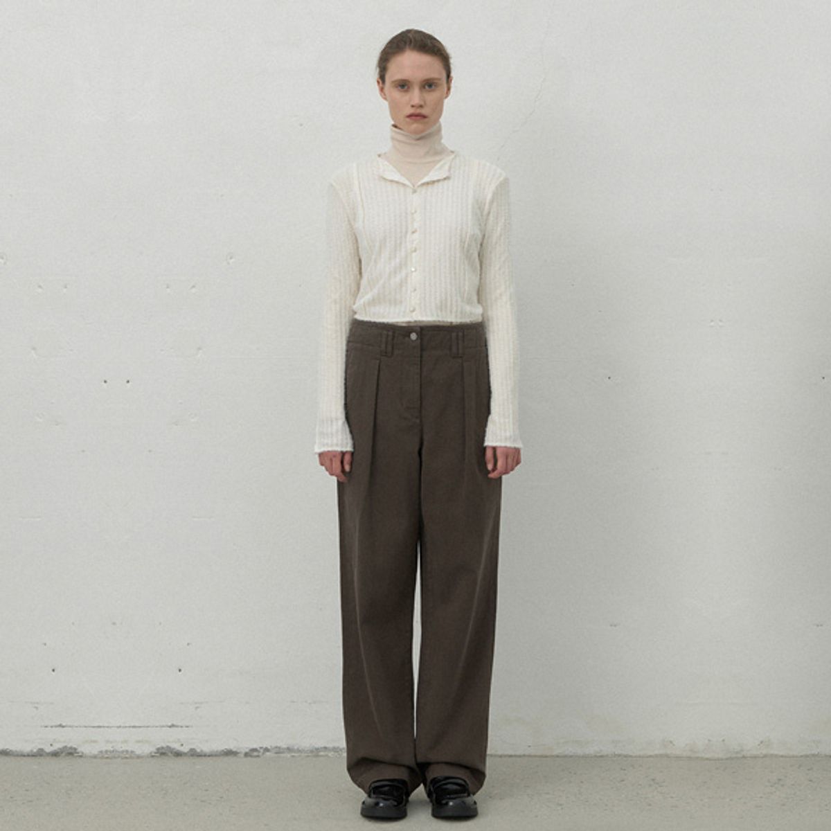 아틀리에 나인(ATELIER NAIN) HEAVY COTTON TUCK PANTS(PT-5604)